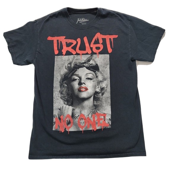 Popular Poison Tops - Marilyn Monroe Size Medium Trust No One 2012 Black T Shirt by Popular Poison